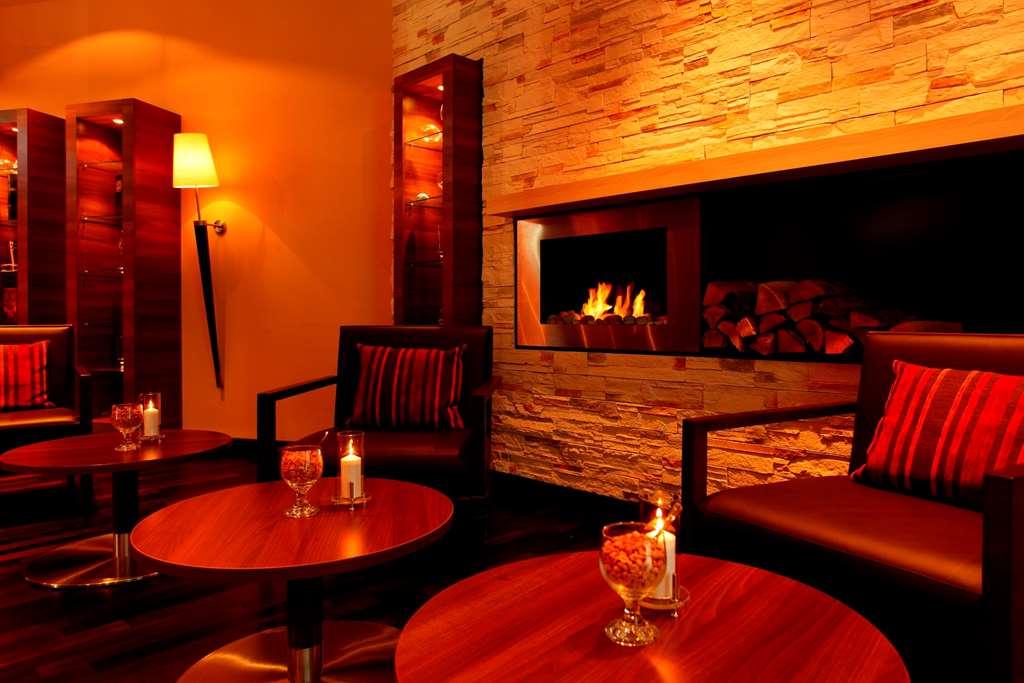 H4 Hotel Muenster Étterem fotó